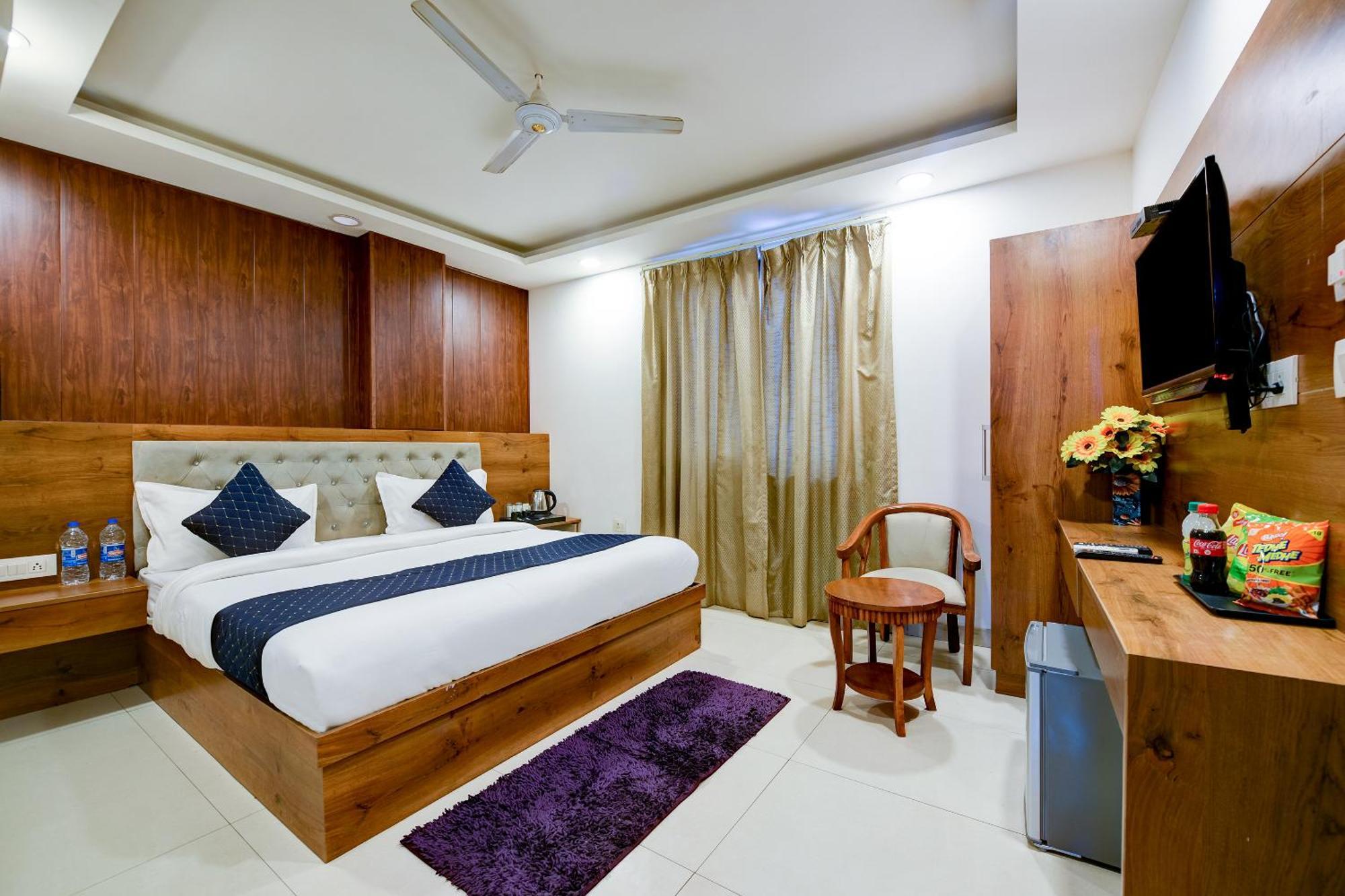 Glory Inn Near Delhi International Airport ニューデリー エクステリア 写真